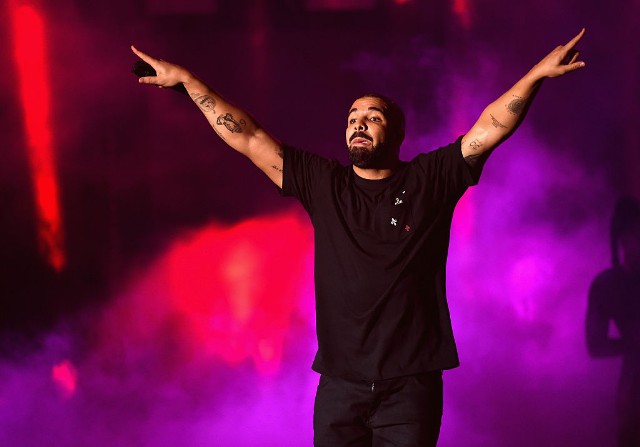 Drake Takes Aim At Pusha T & Kid Cudi In "Two Birds, One Stone"