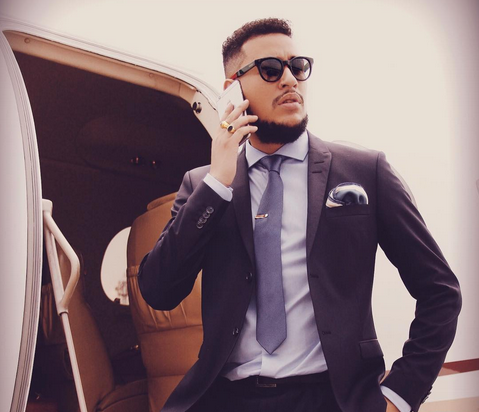 AKA Back On Top Again: World Is Yours Back To Number 1 On iTunes