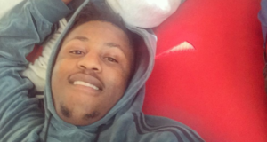 Watch Emtee Showing Off His Dick.... By Mistake [Video]