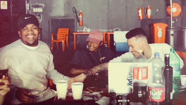 AKA On JR's Threat To Drop Exclusives From His Album