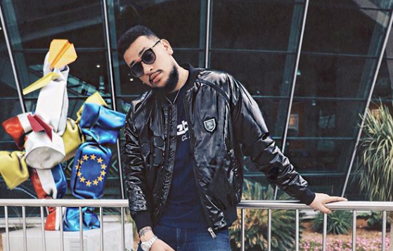AKA Reatcs To Having 6 Top 10 iTunes Entries