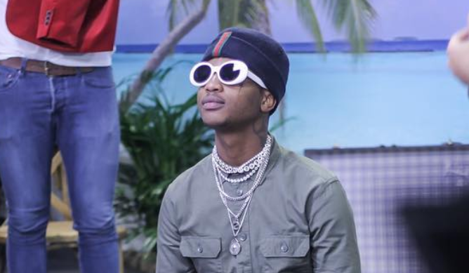 Watch! Emtee Zones Out Performing On Stage & Falls