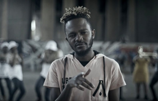 Fans React To Kwesta Playing Super Hero In The 'Vur Vai' Video