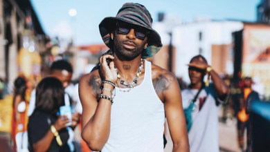 Black Twitter Reacts To Viral Video Of Fan Licking Riky Rick's Shoes