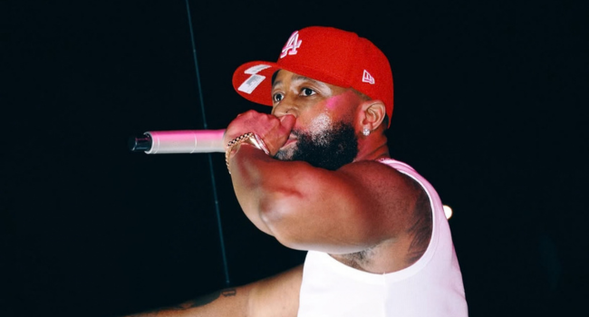 Cassper Says Fans Take Him Into A “Trance” When He Performs